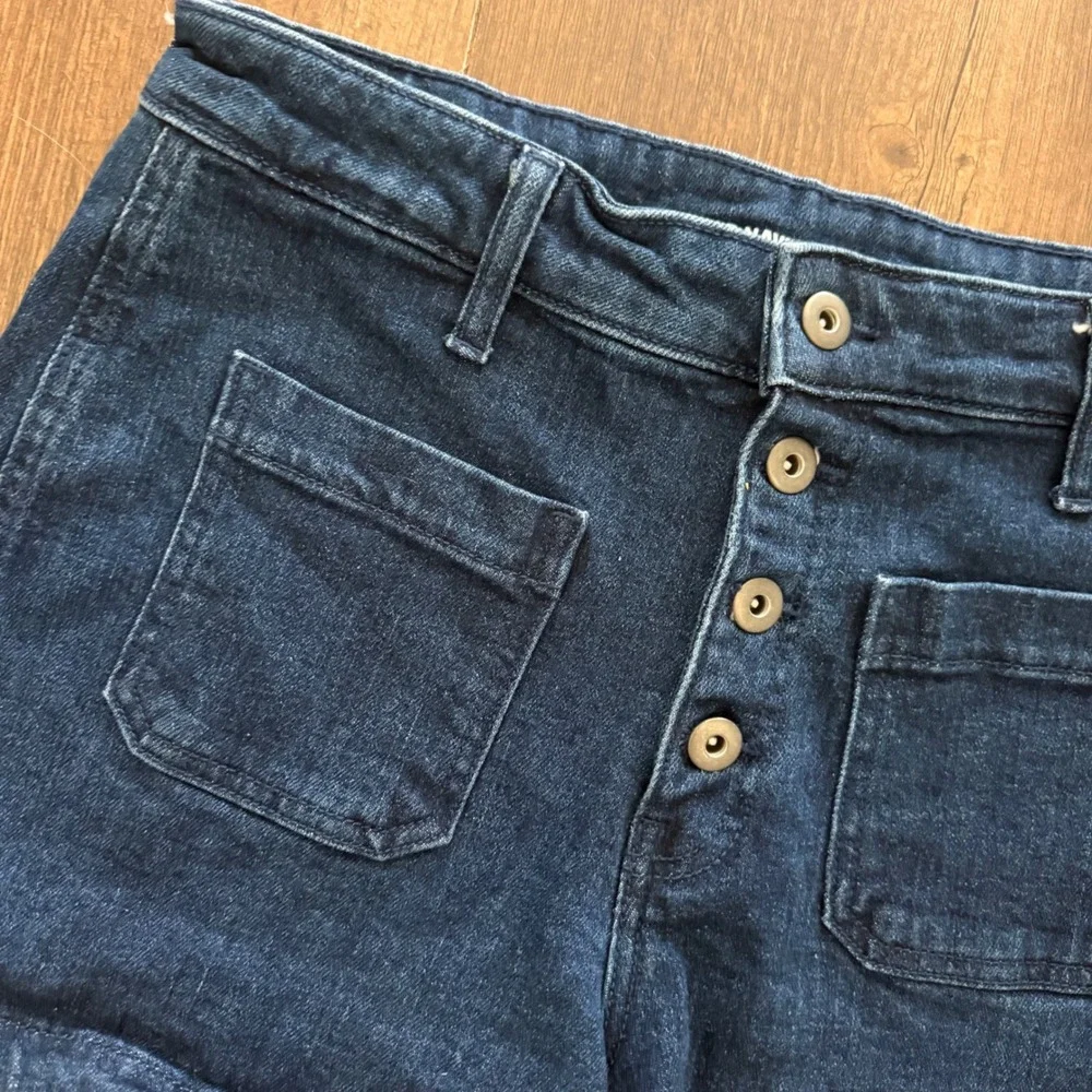 Old Navy Denim Shorts Womens 10 Dark Blue High Rise Button Fly Patch Pocket